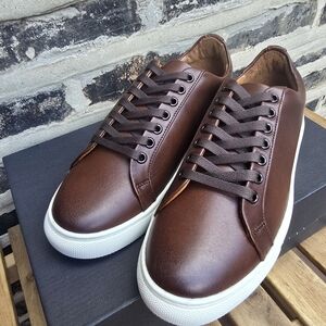 THURSDAY EVERYDAY Brown Leather Womens Sneakers